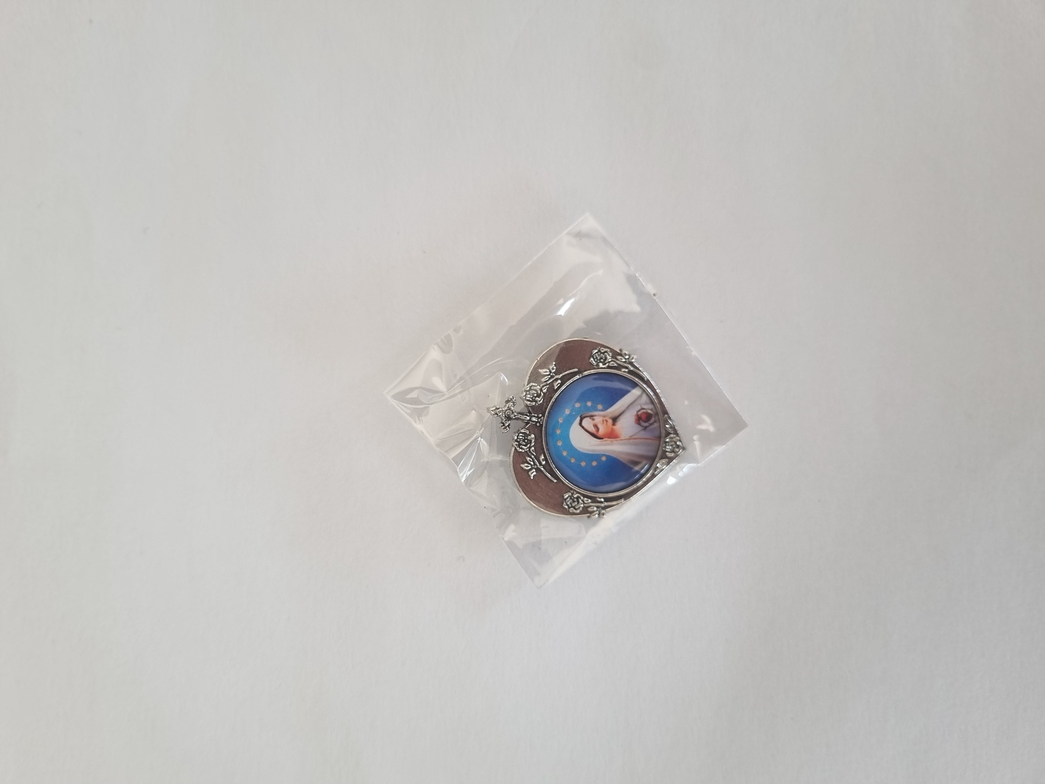 Silver-tone Our Lady Catholic brooch with blue Marian image